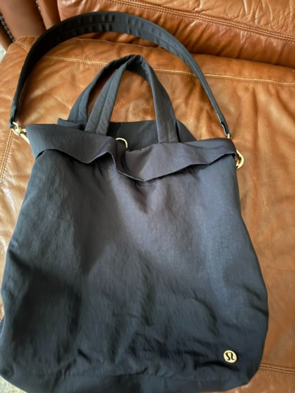 Lululemon canvas/nylon shoulder/handle  bag, lightweight for travel